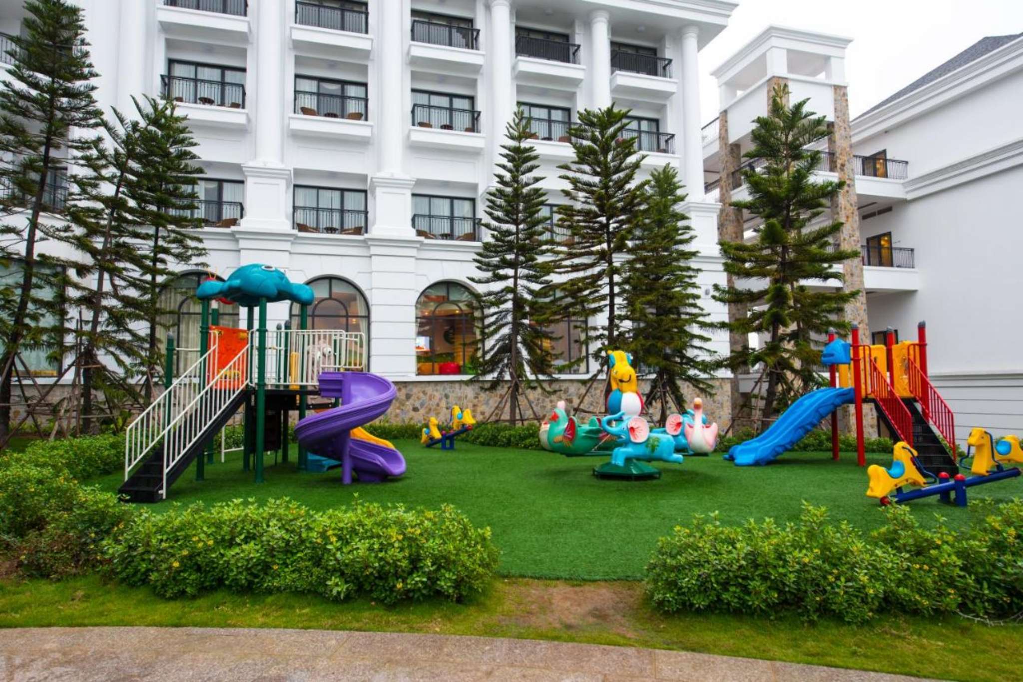 khu vui chơi trẻ em tại Vinpearl Resort & Spa Ha Long